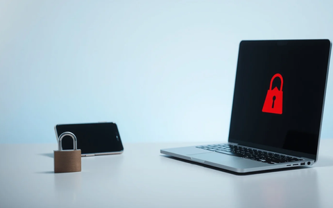 Cyberkriminelle setzen KI ein: Neue Phishing-Welle rollt an - Foto: über boerse-global.de