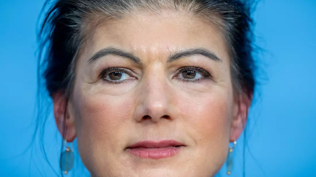 Der Europaabgeordnete Fabio De Masi soll in die Doppelspitze aufrücken. - Bild: Michael Kappeler/dpa