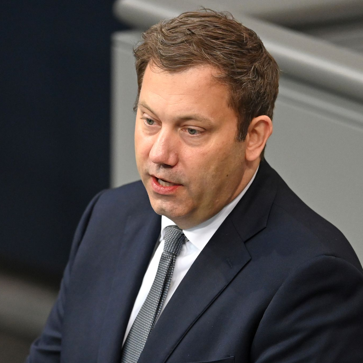 Arbeitsministerin Bärbel Bas (SPD) will bei der Rente nicht kleinbeigeben. (Archivfoto) - Foto: Elisa Schu/dpa