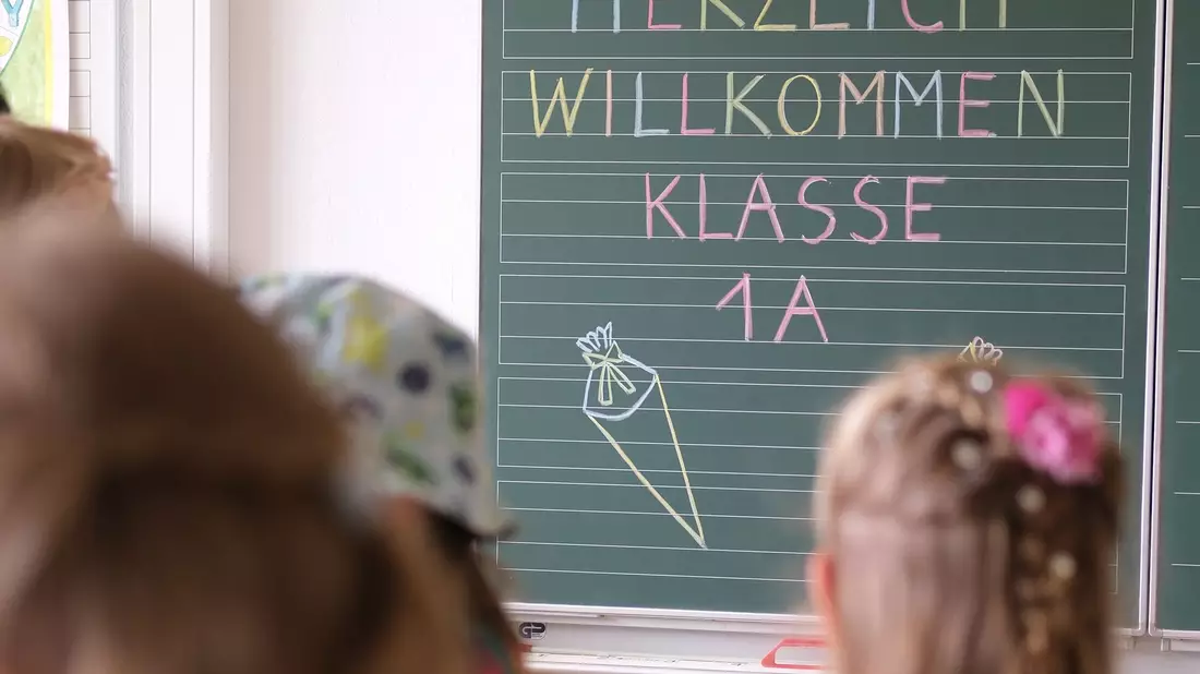 Außer in Bremen gingen die Zahlen laut Statistik in allen Bundesländern zurück. (Symbolbild) - Bild: Sebastian Willnow/dpa