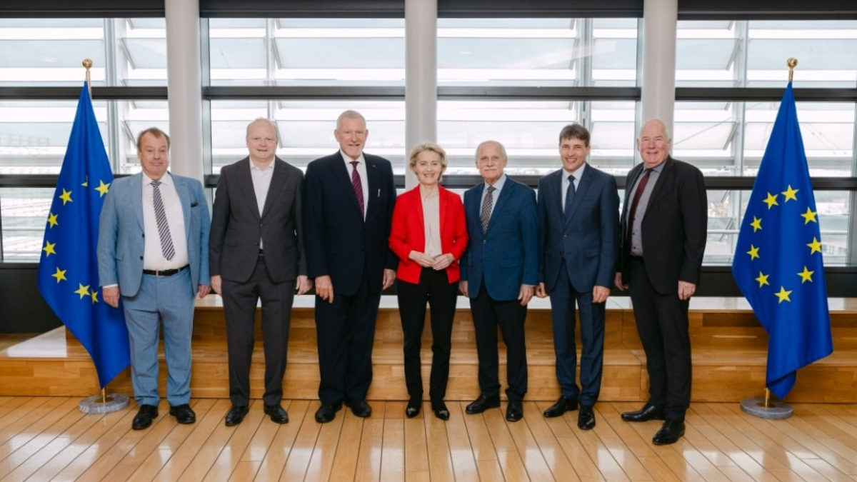 Starkes Zeichen für Kinderschutz: Deutsche Traumastiftung wird mit 500.000 Euro Projektpreisgeld des Karlspreises unterstützt - Foto: presseportal.de