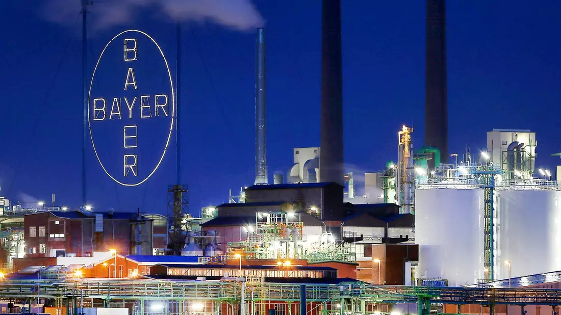 Bayer kämpft immer noch mit den Folgen der Monsanto-Übernahme von 2018. (Archivbild) - Bild: Oliver Berg/dpa