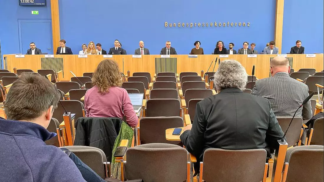 Regierungspressekonferenz am 12.11.2025 - Bild: über dts Nachrichtenagentur
