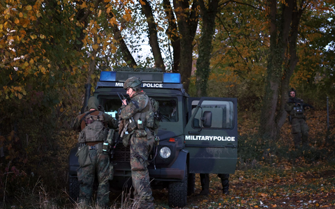 Bei der Übung «Marshal Power» hatten Bundeswehr und Polizei eigentlich zusammen trainieren sollen. (Archivbild) - Foto: Karl-Josef Hildenbrand/dpa