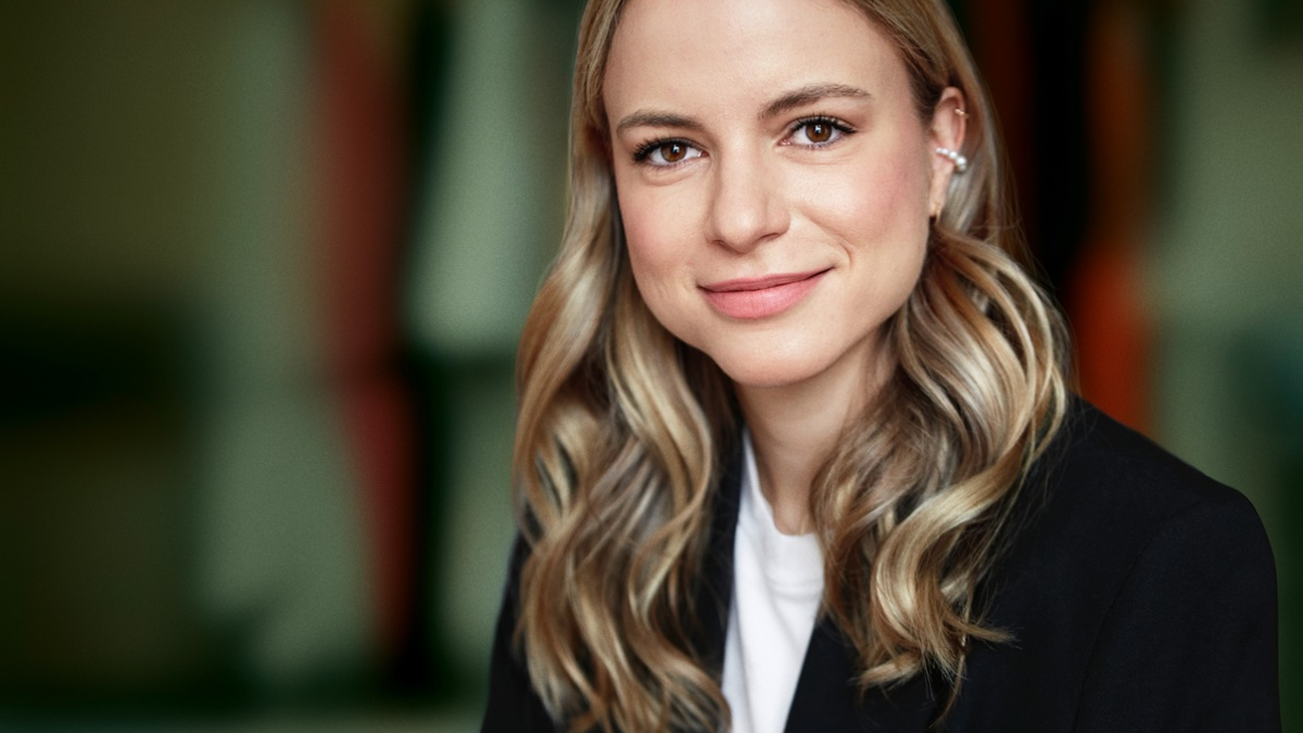 Julia Engelmann gewinnt Ehrenpreis / Verleihung bei den Best of Poetry Slam Day Awards 2026 in der Elbphilharmonie - Foto: presseportal.de