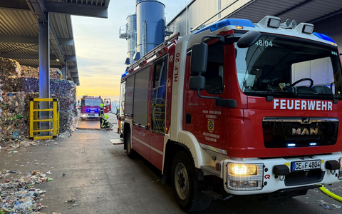 FW Flotwedel: Schwelbrand in Maschine sorgt für Feuerwehreinsatz in Eicklingen - Foto: presseportal.de