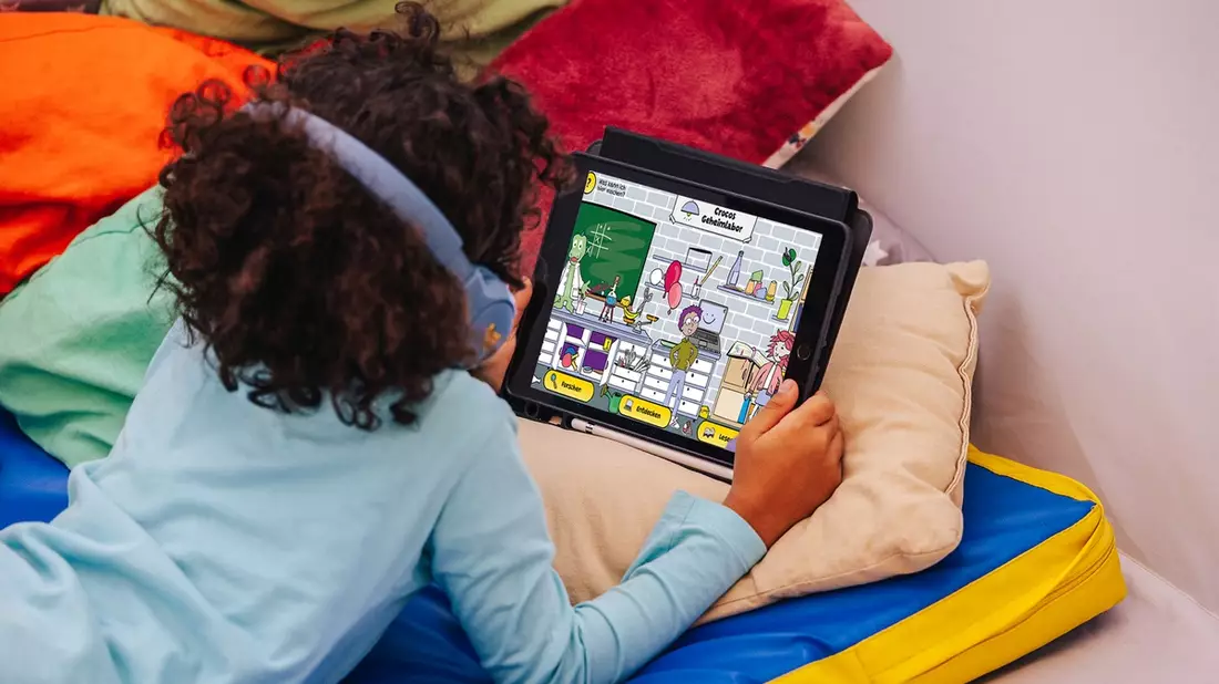Crocos Geheimlabor weckt Freude am Lesen bei Kindern zwischen acht und zehn Jahren / Lesen, entdecken und forschen - digital und sicher - Bild: presseportal.de