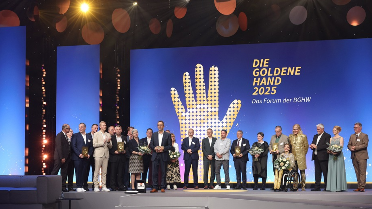 Die Goldene Hand 2025: BGHW zeichnet Engagement in Prävention und Teilhabe aus - Foto: presseportal.de
