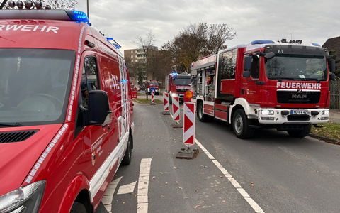 FW Moers: Tiefbauunfall im Moerser Norden / Eine Person in Baugrube verschüttet - Foto: presseportal.de