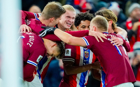 Alexander Sörloth brach Norwegens Bann in der zweiten Hälfte. - Foto: Fredrik Varfjell/NTB/dpa