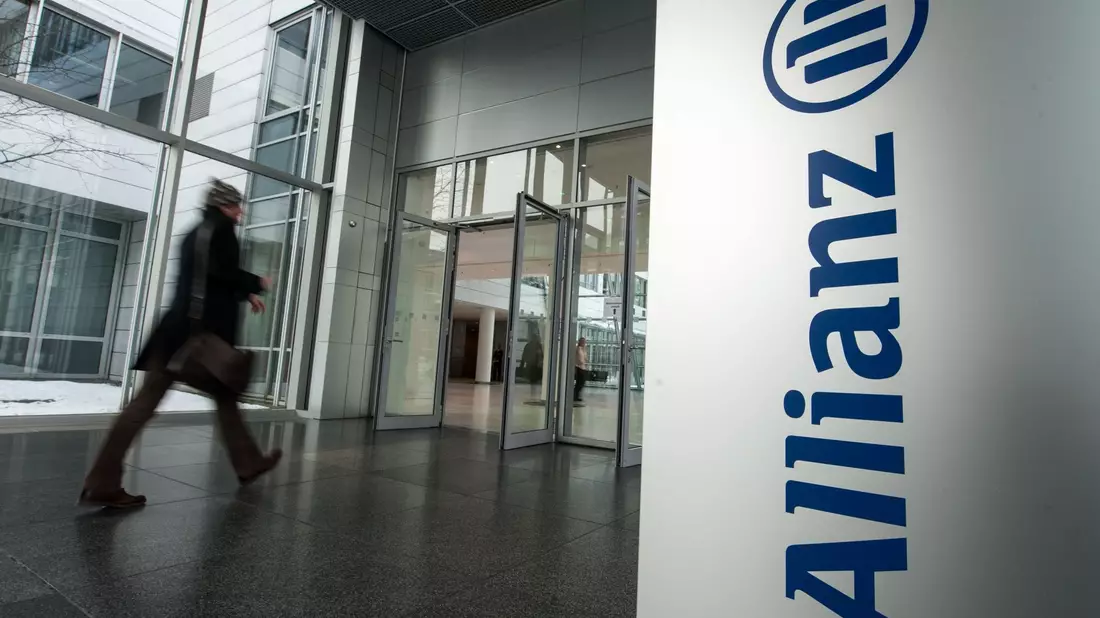 Die Allianz wird auch in diesem Jahr voraussichtlich ihre Gewinnerwartungen übertreffen. (Archiv) - Bild: Armin Weigel/dpa