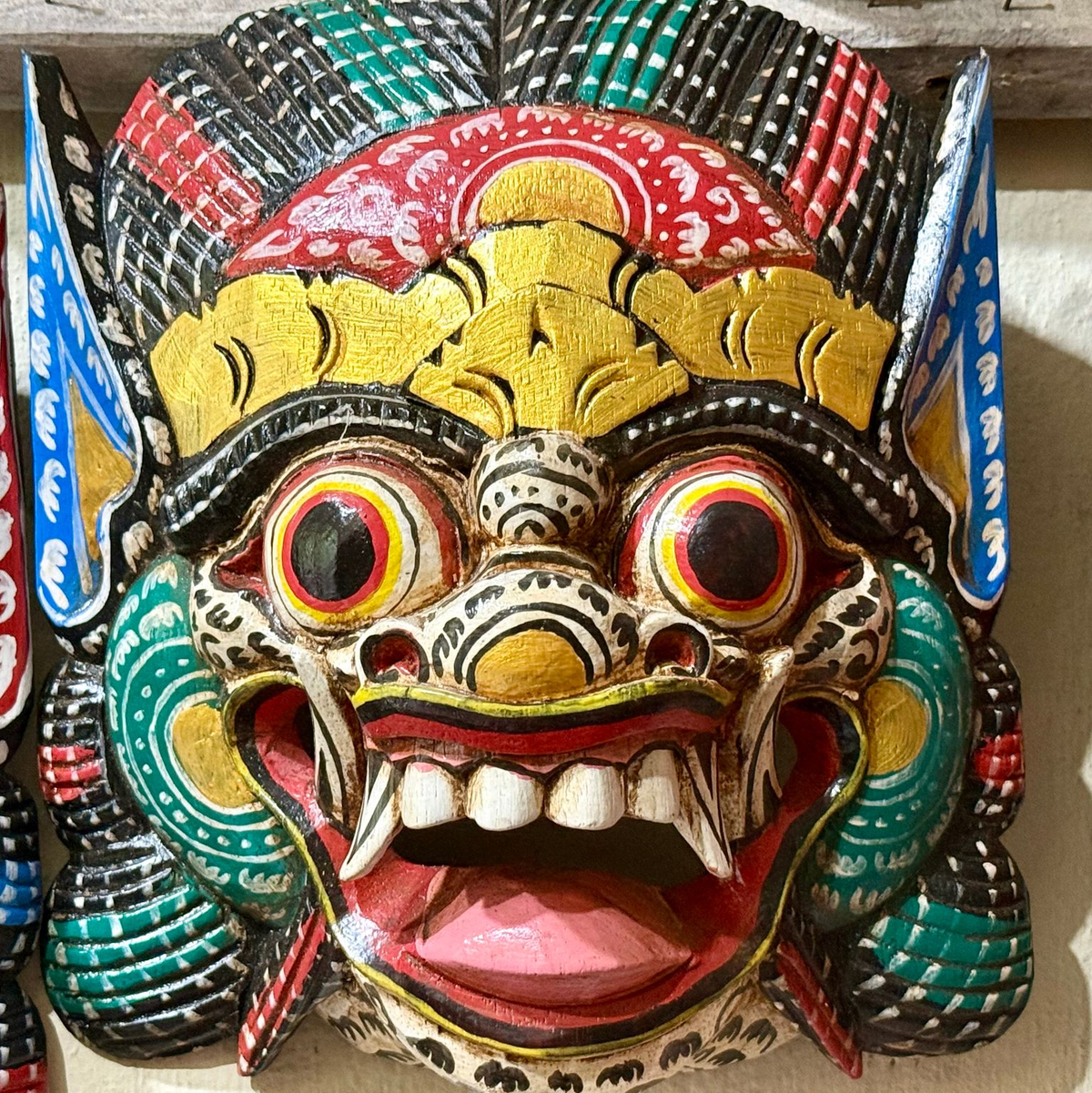 Die Balinesen haben einen einzigartigen Glauben, geprägt vom mythologischen Wesen und dem Gleichgewicht zwischen Gut und Böse. - Foto: Carola Frentzen/dpa