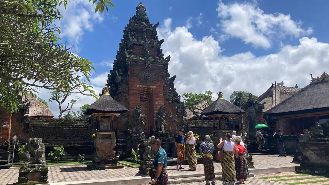 Die Tempel Balis gelten bei Touristen aus aller Welt als Attraktion. - Bild: Carola Frentzen/Deutsche Presse-Agentur GmbH/dpa