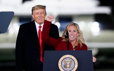 Bild aus glücklicheren Zeiten: «Die Partei gehört ihm», sagte Greene einst über Trump. (Archivbild) - Foto: Brynn Anderson/AP/dpa