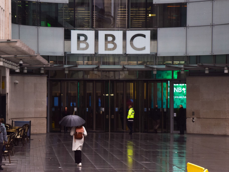Die BBC sieht aus mehreren Gründen keine Grundlage für eine Verleumdungsklage. - Foto: Vuk Valcic/ZUMA Press Wire/dpa