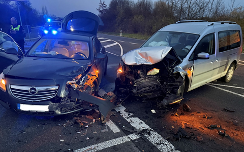 LPI-EF: Verkehrsbehinderung nach Unfall auf der Autobahnauffahrt Erfurt-West - Foto: presseportal.de