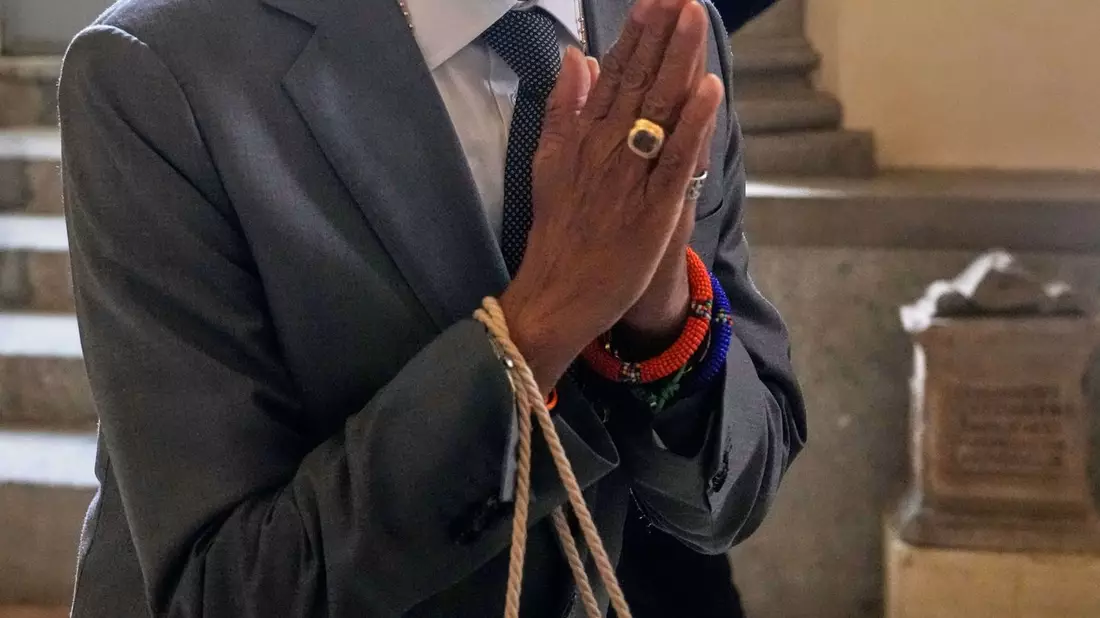 Filmregisseur Spike Lee verlässt nach einer Audienz beim Papst den Vatikan. - Bild: Gregorio Borgia/AP/dpa