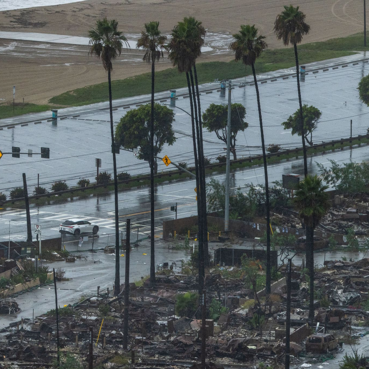In ehemaligen Brandgebieten drohen Erdrutsche und Schlammlawinen.  - Foto: Ethan Swope/AP/dpa