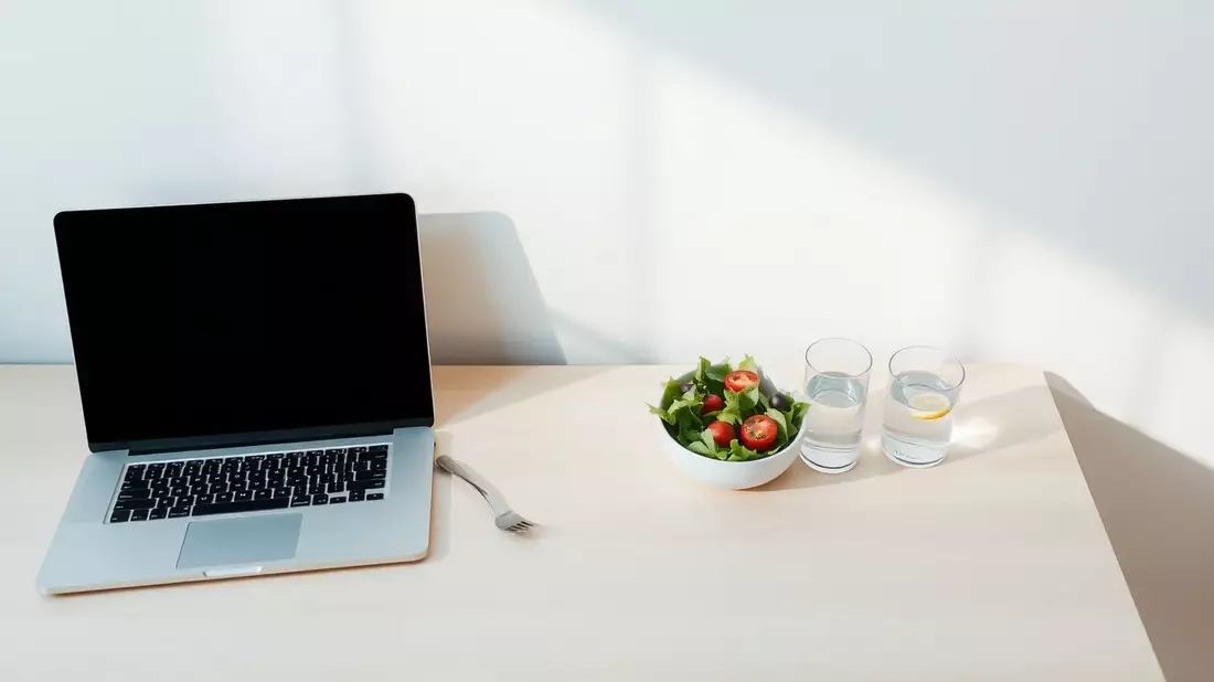 Brainfood: Wie die richtige Ernährung deine Produktivität steigert - Bild: über boerse-global.de