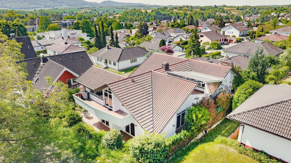 Haus in Ettenheim kaufen: Panoramablick in bester Wohnlage nahe Freiburg - Foto: über ad-hoc-news.de