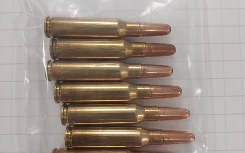 BPOL NRW: Acht Patronen im Handgepäck - Bundespolizei stoppt Reisenden bei der Luftsicherheitskontrolle am Flughafen Köln/Bonn - Foto: presseportal.de