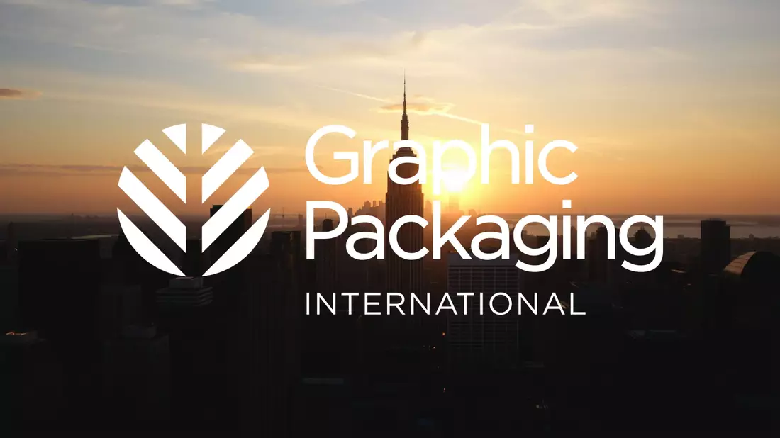 Graphic Packaging Shares Plunge to New Low Amid Downgraded Outlook Illustration mit AI erstellt übermittelt durch boerse-global.de