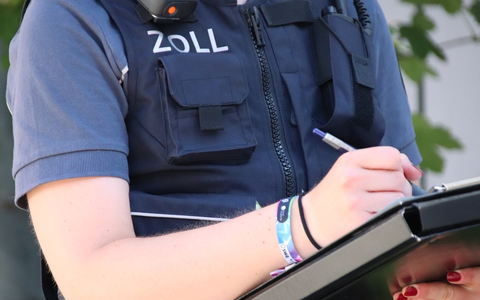 HZA-A: Augsburger Zoll nimmt Wach- und Sicherheitsgewerbe ins Visier/Bundesweite Schwerpunktprüfung - Foto: presseportal.de