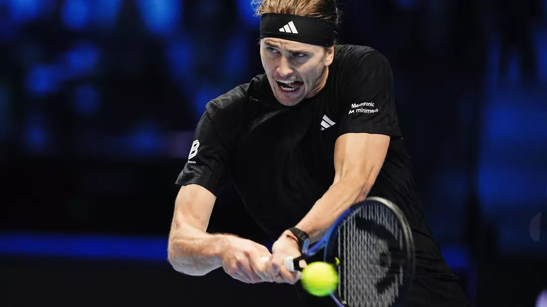 Alexander Zverev tritt nach dem Aus bei den ATP Finals noch bei der Davis-Cup-Endrunde an - Bild: Marco Alpozzi/LaPresse/AP/dpa
