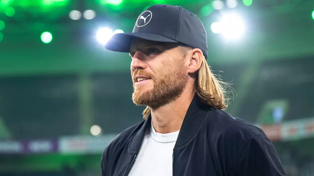 Eugen Polanski ist jetzt offiziell  Cheftrainer von Borussioa Mönchengladbach. - Bild: David Inderlied/dpa