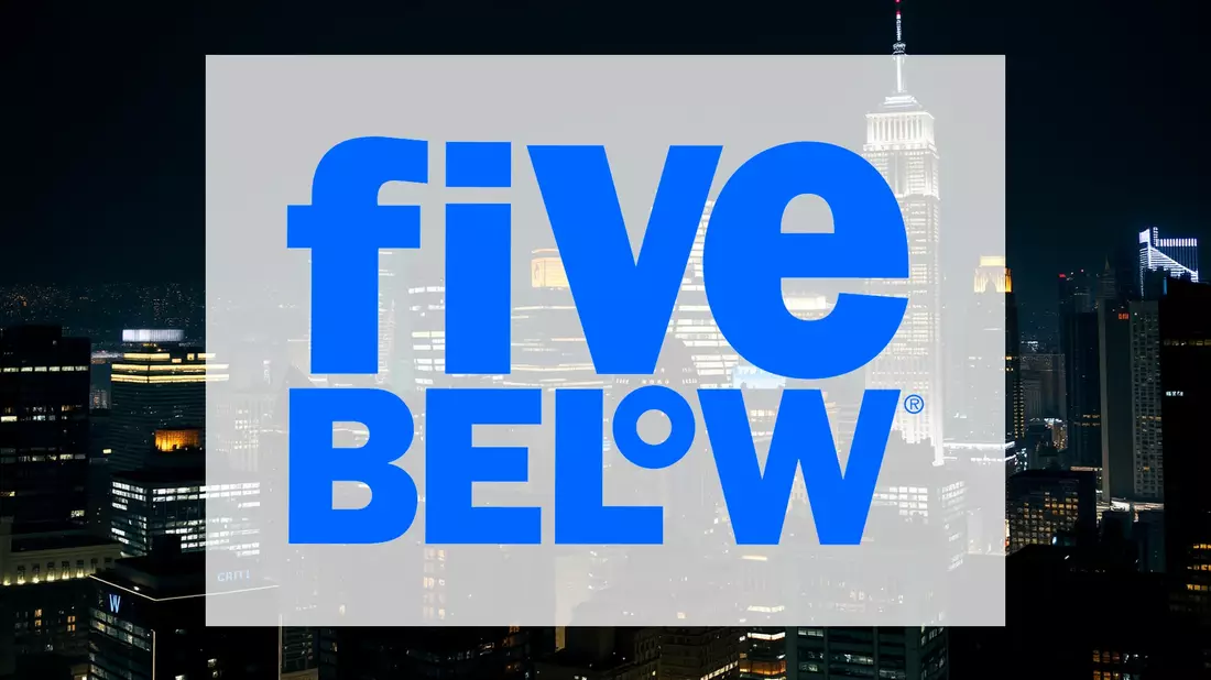 Five Below Shares: A Calm Before Potential Market Moves? Illustration mit AI erstellt übermittelt durch boerse-global.de
