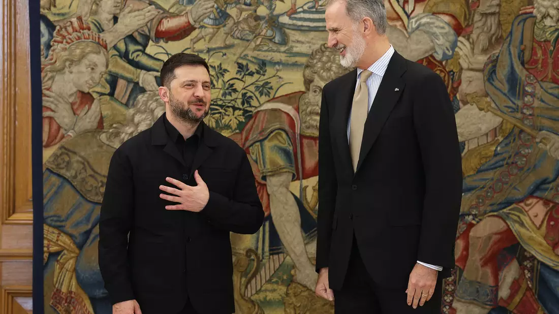 Am Mittwoch reist der ukrainische Präsident in die Türkei. - Bild: Alejandro Martinez Velez/Europa Press via AP/dpa