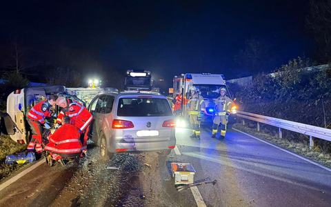 FW Weinheim: Verkehrsunfall sorgt für Sperrung der Kreisstraße - Foto: presseportal.de