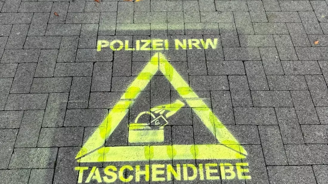 POL-ME: Augen auf - Tasche zu: Polizei informiert, wie man Taschendiebstähle verhindert - 2511079 - Bild: presseportal.de
