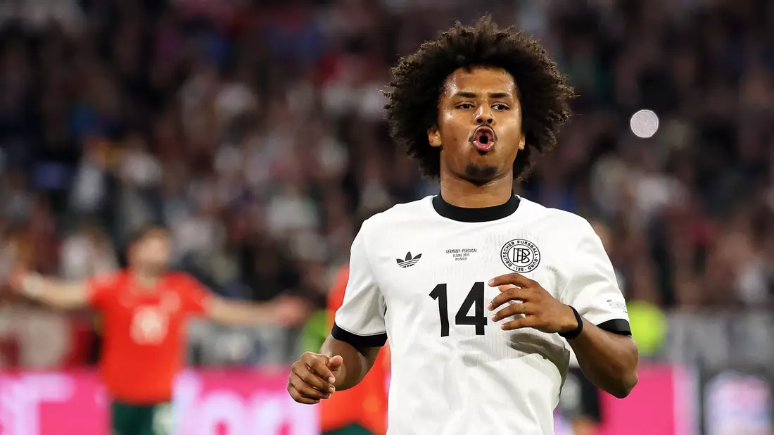 Karim Adeyemi hat seinen Fehler bereut und wird sich sozial engagieren. - Bild: Christian Charisius/dpa