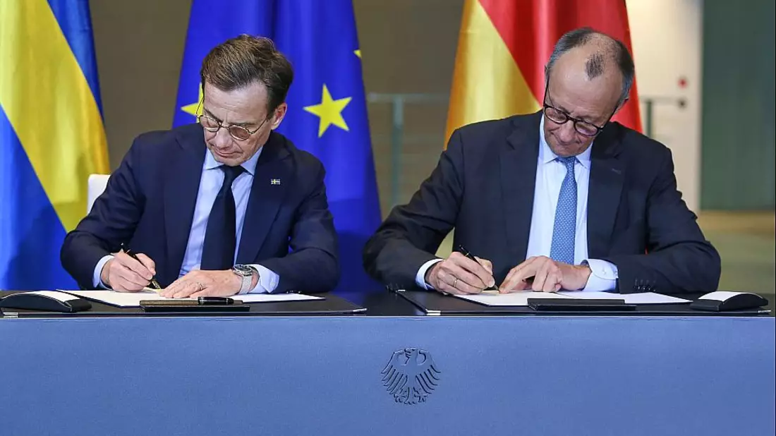 Ulf Kristersson und Friedrich Merz am 19.11.2025 - Bild: über dts Nachrichtenagentur