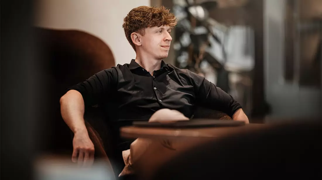 Dominik Maurer von der Maurer Marketing GmbH: Warum eine schöne Webseite allein nicht ausreicht und warum starke Texte den Unterschied machen - Bild: presseportal.de