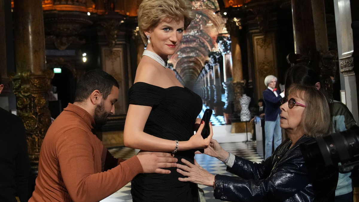 Lady Di starb vor über 28 Jahren in Paris. - Foto: Christophe Ena/AP/dpa