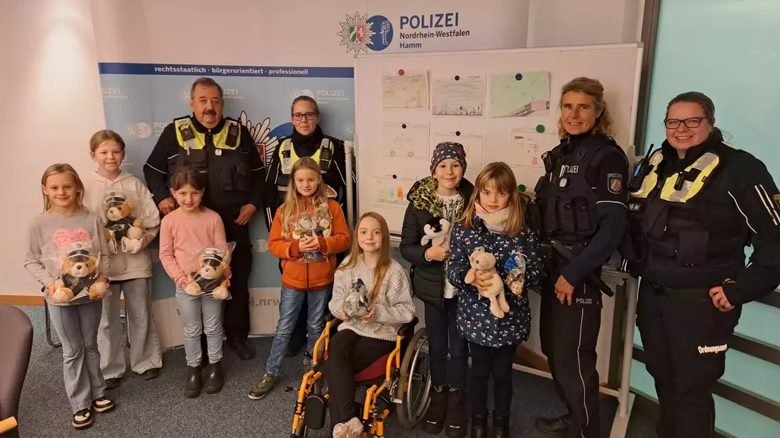 POL-HAM: Malwettbewerb für Kinder ein voller Erfolg - Bild: presseportal.de