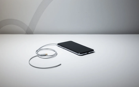 OPPO Find X9 Pro: Smartphone-Akku durchbricht 7.500-mAh-Grenze - Foto: über boerse-global.de