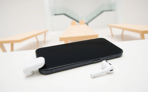 iOS 26.2: Apple öffnet AirDrop und wagt sich an Siri-Alternative - Foto: über boerse-global.de