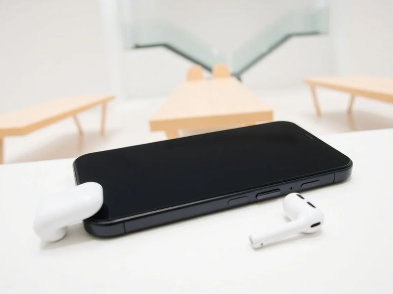 iOS 26.2: Apple öffnet AirDrop und wagt sich an Siri-Alternative - Foto: über boerse-global.de