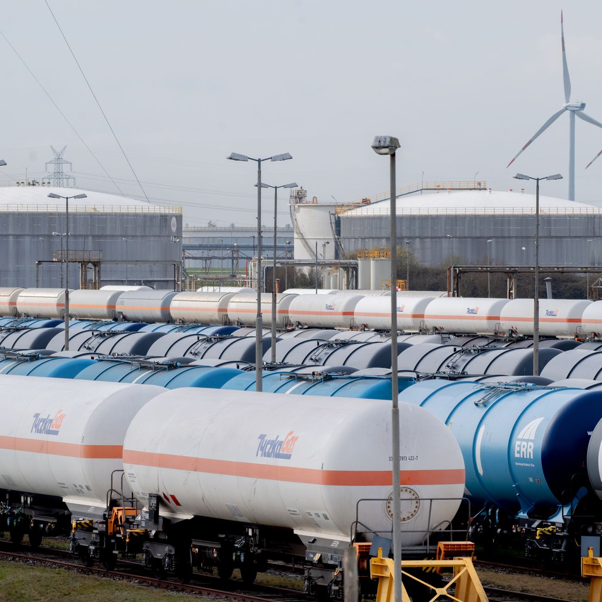 CO2 kann bereits über die Schiene transportiert werden. (Archivbild)  - Foto: Hauke-Christian Dittrich/dpa
