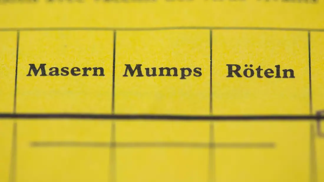 Gegen Masern, Mumps und Röteln gibt es auch Kombi-Impfstoffe. (Symbolbild) - Bild: picture alliance / Lukas Schulze/dpa