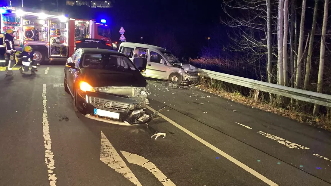 POL-GM: Zwei Verletzte nach Verkehrsunfall - Bild: presseportal.de