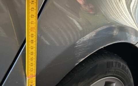 POL-PIKUS: Orangefarbener Dacia gesucht - Foto: presseportal.de