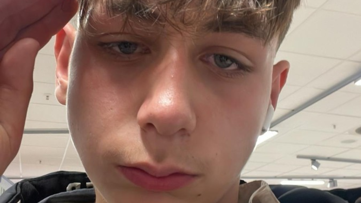 POL-SBR-BURB: Vermisster 14 jähriger - Fynn H. - Foto: presseportal.de