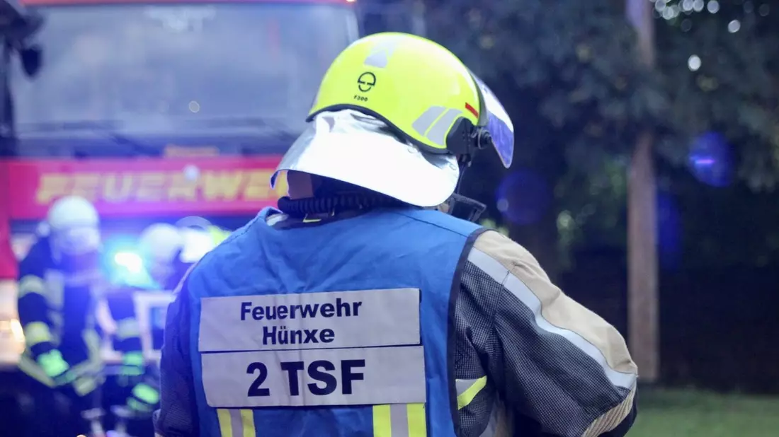 FW Hünxe: Angebranntes Essen löst Rettungseinsatz aus - Bild: presseportal.de