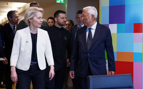 Tauschten sich telefonisch zur Lage aus: Ursula von der Leyen, Wolodymyr Selenskyj und António Costa. (Archivbild) - Foto: Geert Vanden Wijngaert/Pool AP/dpa
