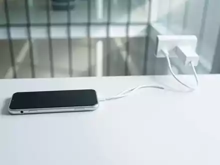 Pixel 10 überwindet AirDrop-Barriere zu Apple-Geräten - Foto: über boerse-global.de