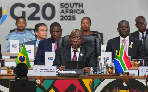 Trotz des US-Boykotts kann der südafrikanische Präsident Cyril Ramaphosa beim G20-Gipfel in Johannesburg punkten. - Foto: Misper Apawu/Pool AP/AP/dpa